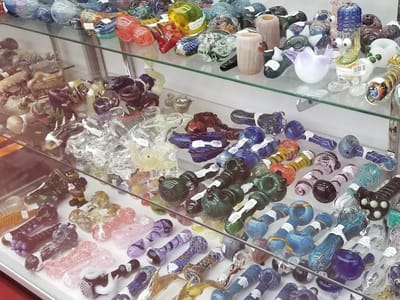 1960 Smoke Shop and Vape Delta 8 CBD KRATOMS Atascocita Humble TX Elf Bar