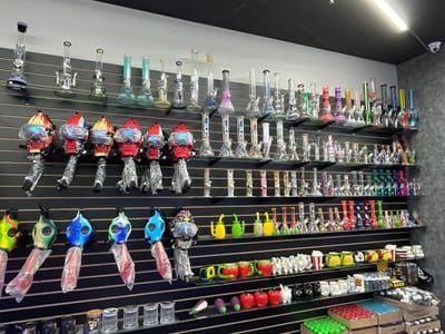 365 Tobacco & Vape /CBD/ Kratom / hookah / cigars