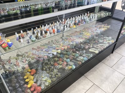Al’s Smoke Shop: Tobacco and Vape