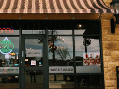 Artisan Vapor & CBD Arlington l Vape Shop l CBD Store l Smoke Shop | Kratom l Delta 8 THC | Elf Bar | Esco Bars | 3Chi