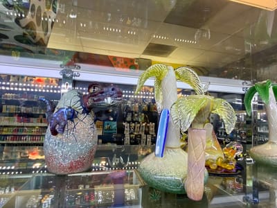 BakeBros Smoke Shop + CBD + Kratom