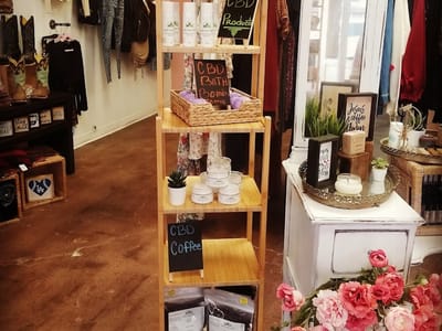 Bea's Natural Store/ CBD