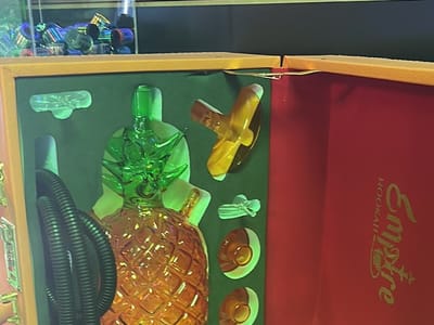 Bestest Buddz smoke & hookah shop llc