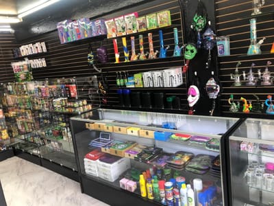 Blizzy N Blend Smoke Shop| Vape| CBD| Disposables| Hookah| Cigars| DELTA 8| KRATOM| GLASS PIPE| Delta 10| THC P| THC O| 77957