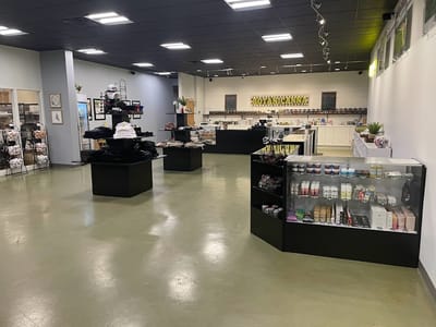 Botanicanna Platteville- VAPE, CBD, & THC