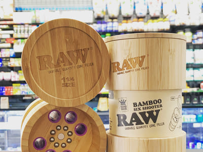 Burn Smoke Shop Outlit