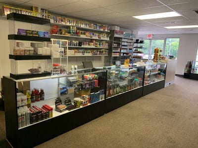 Busy Corner Smoke Shop & Discount Cigarettes