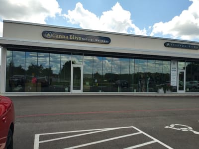 Canna Bliss - CBD / Delta 8 store