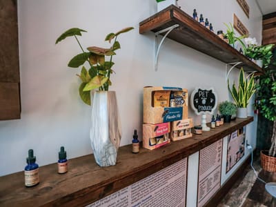 CBD American Shaman - Olathe, KS - 119th St Location