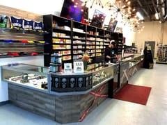 CBD & KRATOM TOP STOP