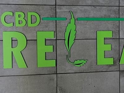 CBD Releaf/GREEN AURA SOLUTION