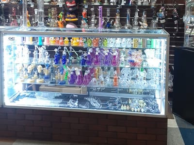 Central Tobacco: THC edibles, Kratom, Delta 8 & CBD