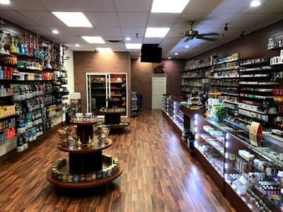 Chandler Smoke Vape CBD & Cigar