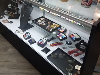 Cloud 9 Boutique & Headshop