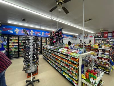 Cotton Tops Valero - CBD, Kratom, Vape & More