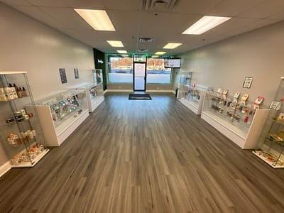 DankHouse Dispensary CBD & Delta 8 THC