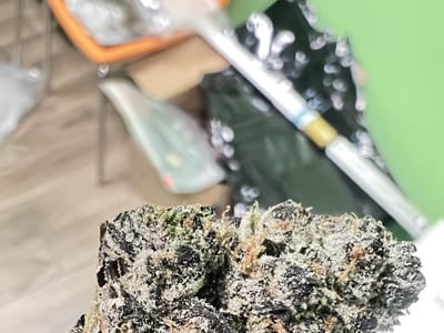 DELTA 8 THC & CBD Dispensary & Glass Gallery