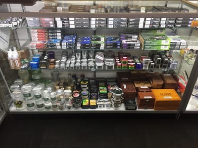 Doobie's Smoke Shop