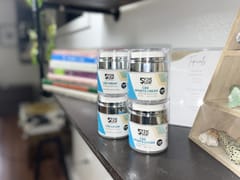 Dr. FeelGood CBD shop