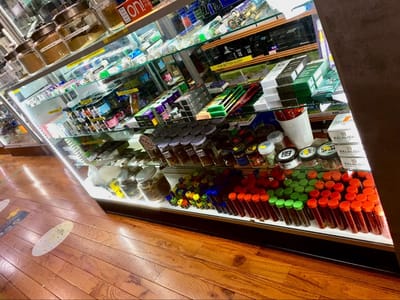 Dr-Smoke Tobacco Shop+Vapes Shop