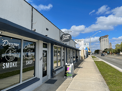 Dragon Headz Smoke and Vape Shops of Sarasota And Bradenton