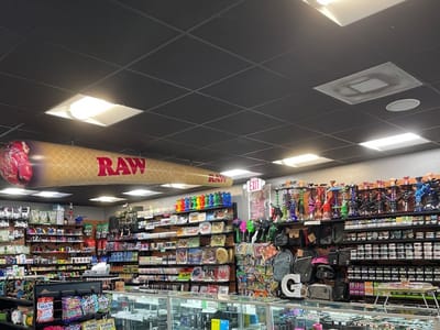 ELEV8ED Vape and Smoke Shop West Palm Beach: Kratom - Delta 8 - Hookah - Fume - Lost Mary - Puffco Proxy - MIT - OPMS - THC