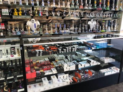 Emerald Forest CBD Dispensary - Delta 8 - Kratom - Smoke & Vape Shop Bandera Road