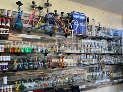 Emerald Forest CBD Dispensary - Delta 8 - Kratom - Smoke & Vape Shop Bandera Road