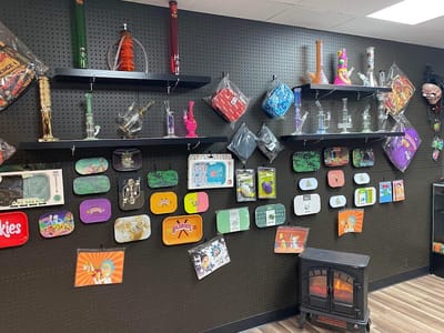 Estep’s Smoke Shop - Downtown