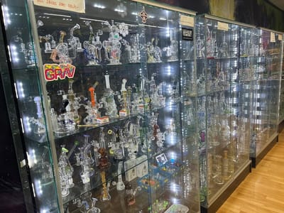 Exotic Smoke & Vape Shop - (18+Delta CBD Dispensary)