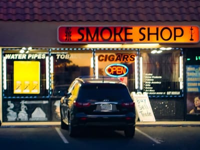 Eye Smoke & Vape Tobacciana Exchange