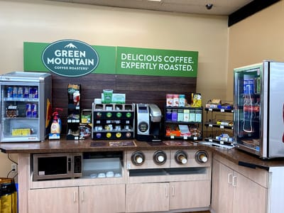 Ez Smokes Vape & Tobacco Outlet