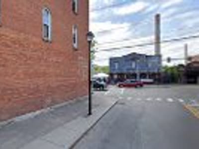 Feeling Healthy Store