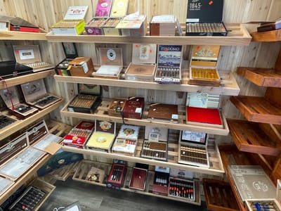 Ghaith smoke shop