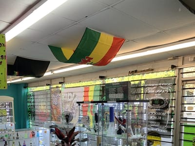 Gigi's Vapor & Smoke Shop