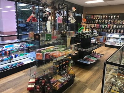 Gravitate Smoke & Convenience