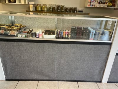 Gravity Buds - Cannabis Dispensary - CBD - Delta8 - Kratom