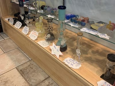 Green Clouds Collective (Dispensary, CBD, Headshop)