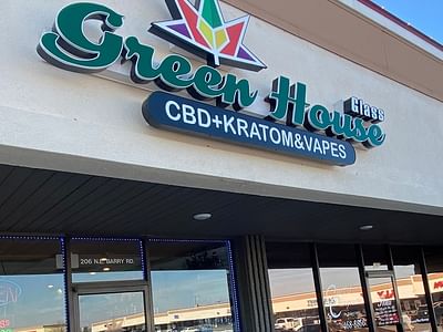 Greenhouse Glass, Smokes & Vapes