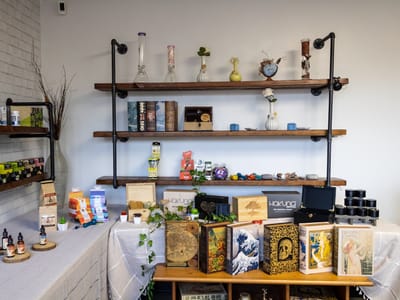 Hakuna Supply Gift Shop & CBD Apothecary