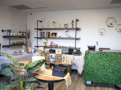 Hakuna Supply Gift Shop & CBD Apothecary