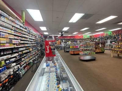 Hampton Smoke Shop And Cigars +