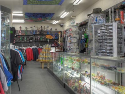 Happy Dayze Vape & Cigars