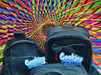 Happy Daze Benton Vape and Smoke