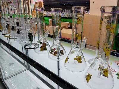 Happy Daze Smoke Vape & Kratom