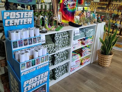 Happy Hippie | CBD + THC + Kratom