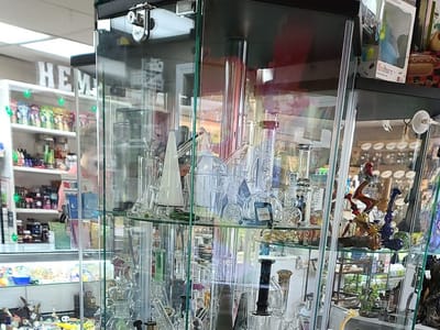 Happy Hippie | CBD + THC + Kratom