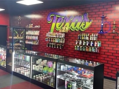 Hard Rock Smoke & Vape