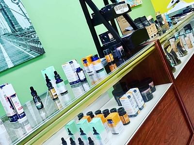 Hemp 2 Heal CBD Store