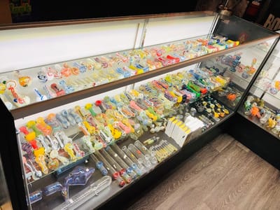 Herbal Daze Smoke Shop